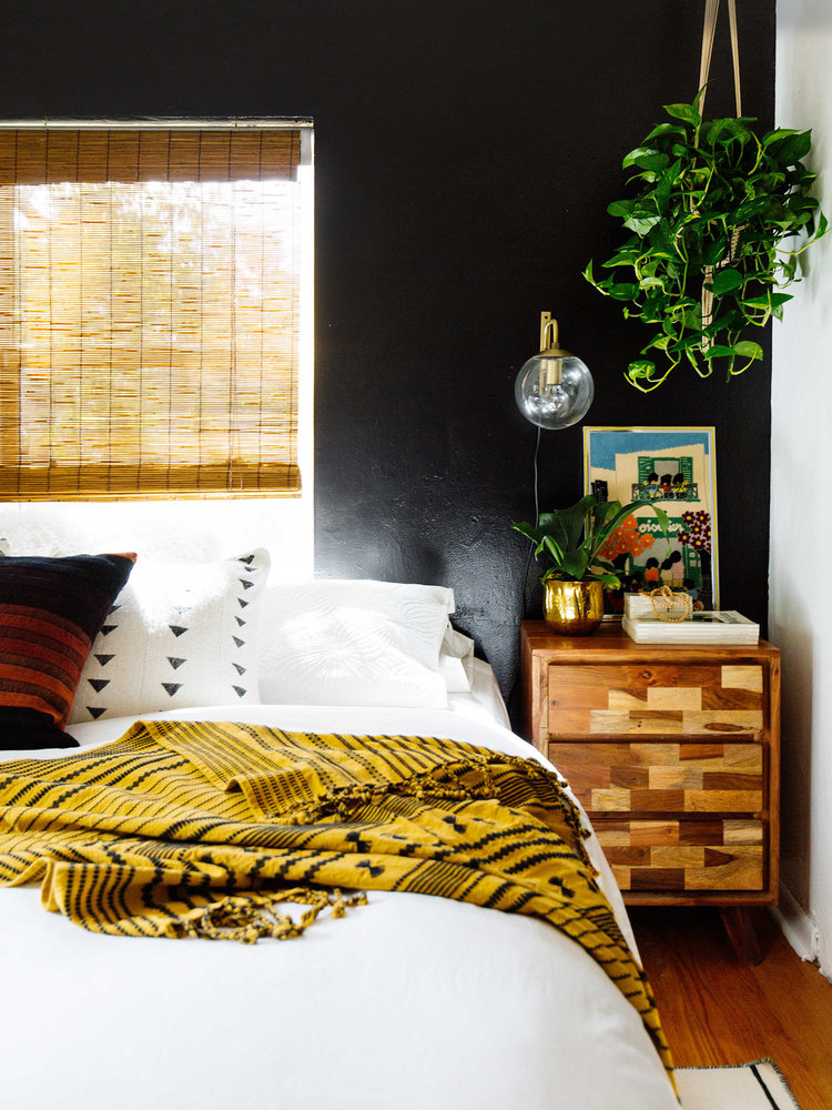 Black Accent Wall Ideas To Make A Bold Statement Page 2 of 3