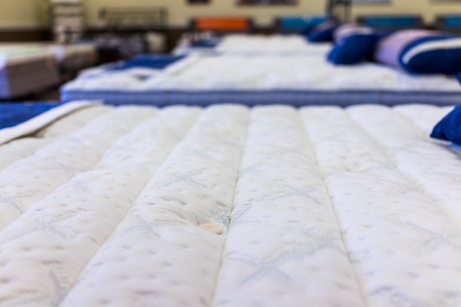 Guide to Buying Memory Foam Mattresses from Online Websites