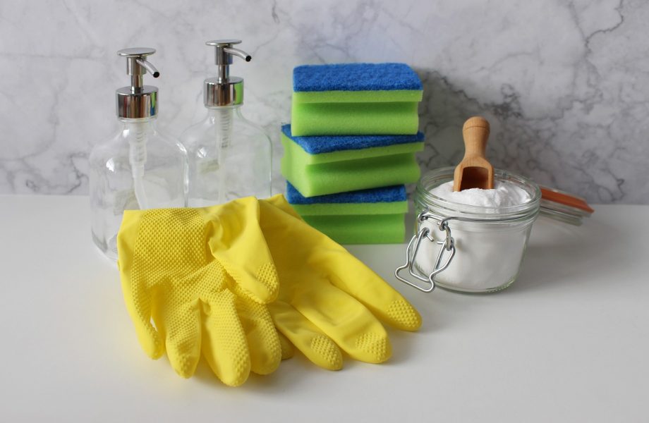 The 6 Benefits of Hiring a House Cleaning Company