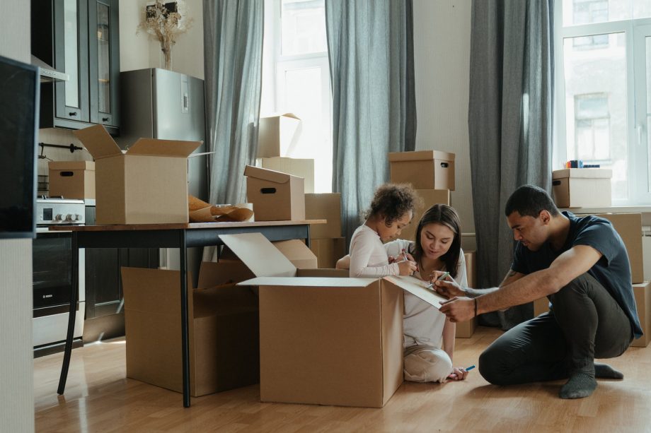 Benefits of hiring a professional company for moving